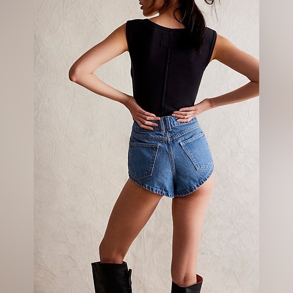 NEW We The Free Prince Street Denim Shorts - Picture 6 of 7